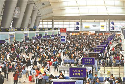 新博测速：北京七大火车站昨日发送旅客83.3万人次